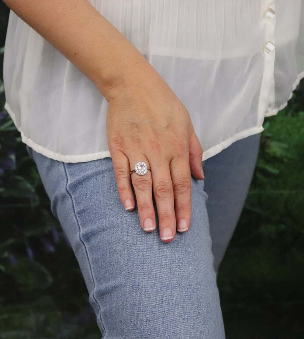 Sterling Silver Sparkly Cubic Zirconia Halo Ring Size 6 1/4 Woman Teen Child - Picture 2 of 7